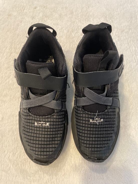 Nike Other - NIKE LeBron Witness 7 'Black Anthracite' DQ8647-004 Basketball Shoes Kids 12.5C